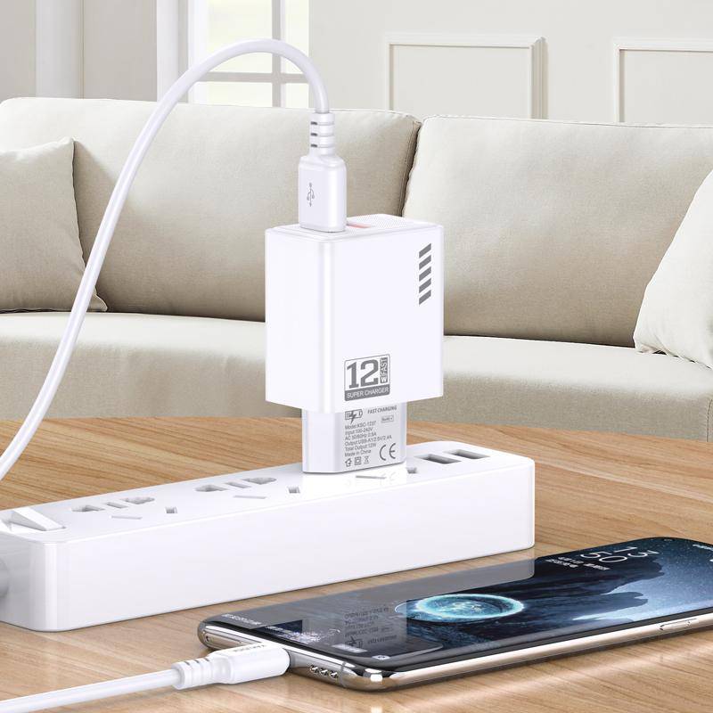 Kakusiga φορτιστής τοίχου KSC-1238 με καλώδιο USB-C, 2x USB, 12W, λευκός – φωτογραφία 2