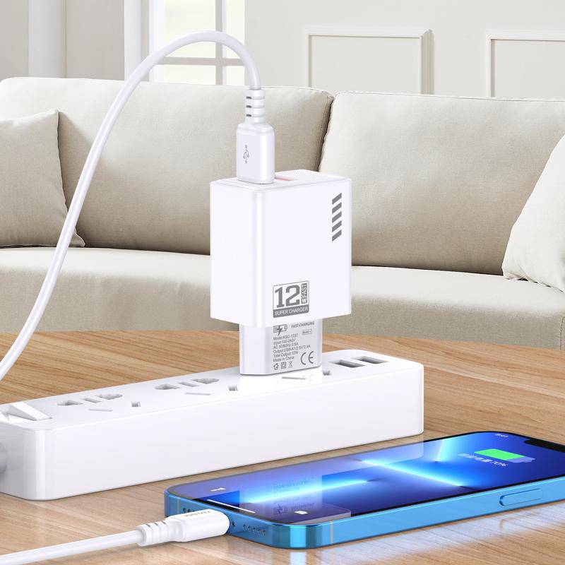 Kakusiga φορτιστής τοίχου KSC-1238 με καλώδιο Lightning, 2x USB, 12W, λευκός – φωτογραφία 2