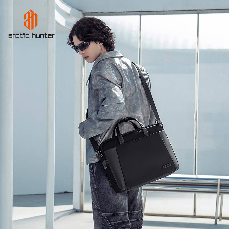Arctic Hunter τσάντα ώμου GWB00848 με θήκη laptop 15.6", 9L, μαύρη – φωτογραφία 2