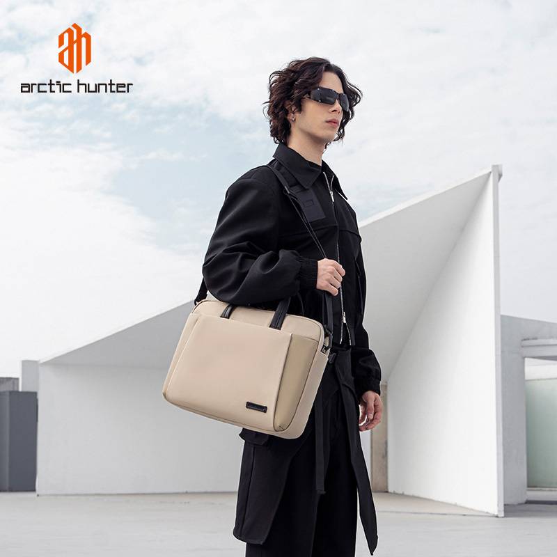 Arctic Hunter τσάντα ώμου GWB00848 με θήκη laptop 15.6", 9L, χακί – φωτογραφία 2