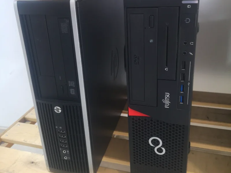 Δύο επαγγελματικοί υπολογιστές HP και Fujitsu